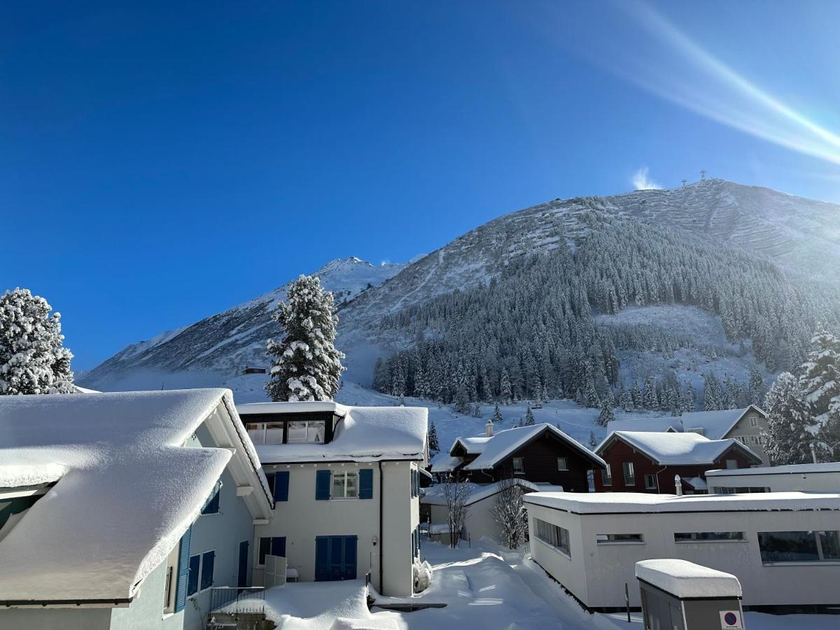 Mondholz Ferienwohnung Andermatt Exterior foto
